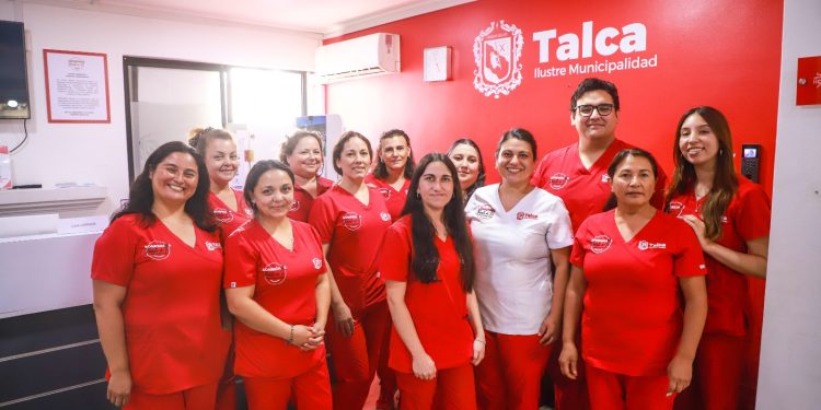 Talca refuerza su clínica municipal: suma nueva ortodoncista, amplía equipo a 35 odontólogos y supera las 167 mil atenciones acumuladas