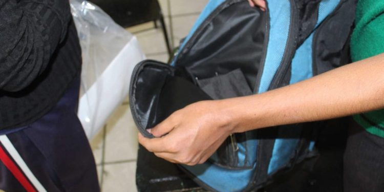 Violencia escolar: Advierten que medidas de control son insuficientes sin abordar crisis de salud mental  ​