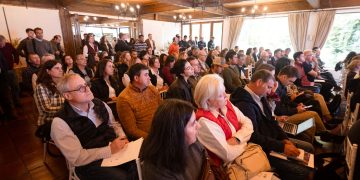 Innovación y transferencia tecnológica: las claves del PATI PeonyLab para el cultivo de peonías en el Maule