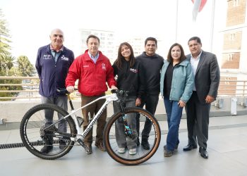 Apoyo para ciclista Constanza Yáñez para proyectar su carrera deportiva