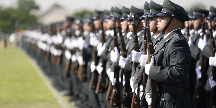 Comienza proceso de admisión para gendarmes alumnos 2026