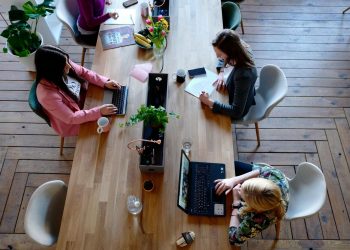 A pocos días de la reducción de jornada: qué cambia para los trabajadores este 26 de abril
