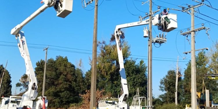 CGE ejecuta proyecto de refuerzo eléctrico para nuevo Hospital de Parral que beneficiará a más de 8 mil clientes
