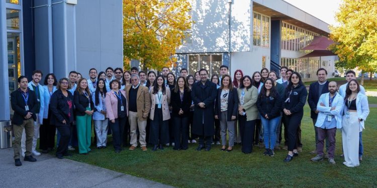 32 Médicos en Etapa de Destinación y Formación se integran a la Red Asistencial del Maule