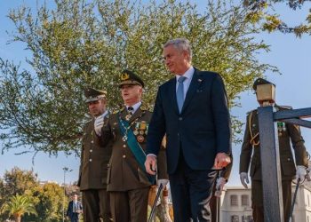 Presidente Kast anuncia medidas de apoyo a Carabineros