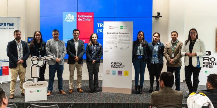 Minsal y PFalimentos refuerzan importancia de contar con entornos laborales seguros