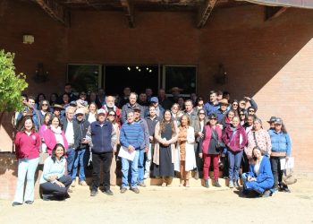Seminario busca fortalecer la vitivinicultura sostenible y el liderazgo femenino en el secano interior del Maule