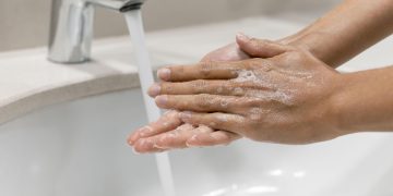 ¿Cómo prevenir enfermedades respiratorias este invierno? Servicio de Salud Maule entrega recomendaciones
