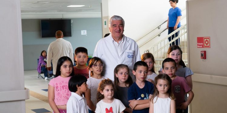 Corporación MATER cumple 30 años con el desafío de sacar mil niños cada año de listas de espera 