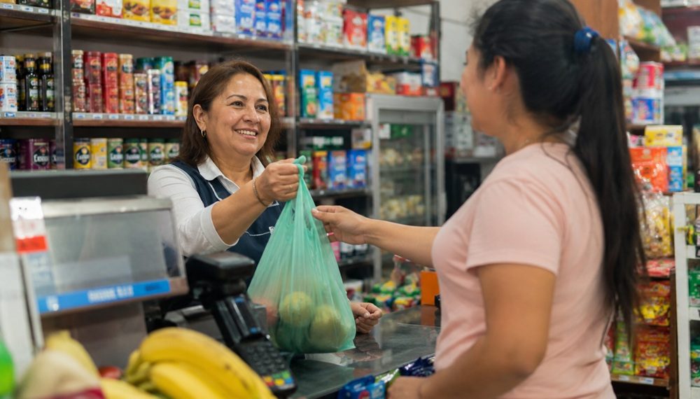 Almacenes de barrio fortalecen su competitividad con logística ágil y atención personalizada