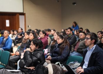 ¿Cómo enfrentar una urgencia psiquiátrica? Más de 80 funcionarios de salud del Maule fortalecen herramientas para la atención