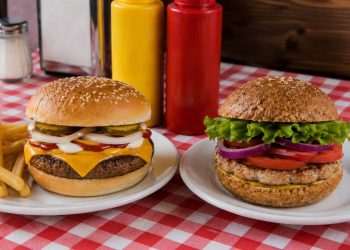 Celebra el Día de la Hamburguesa!: consejos irresistibles para preparar en casa este icónico sándwich