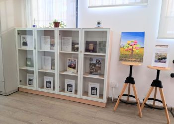 Roberto Hernández Cornejo: reediciones y vigencia de una obra: Una exhibición que invita a redescubrir el legado del historiador y periodista