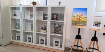 Roberto Hernández Cornejo: reediciones y vigencia de una obra: Una exhibición que invita a redescubrir el legado del historiador y periodista