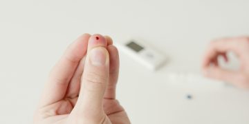 Diabetes mal controlada: cómo el exceso de glucosa puede derivar en complicaciones graves para la salud