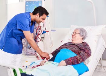 Expertos analizarán alternativas para mejorar la atención de más de 25 mil pacientes renales 