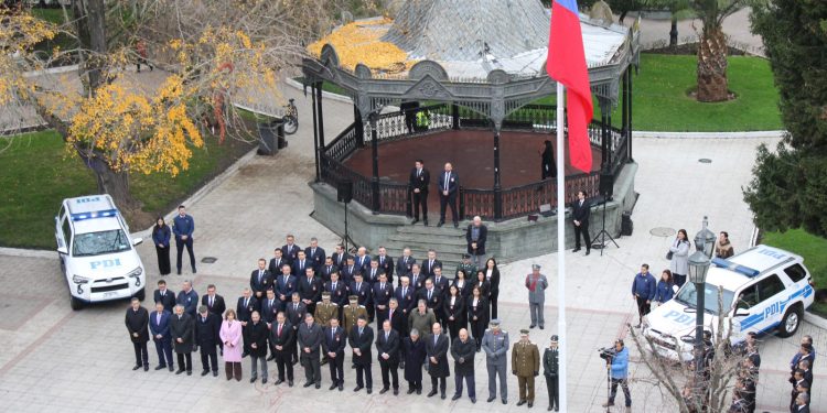 Con izamiento del Pabellón Nacional PDI inició actividades de su 93 aniversario