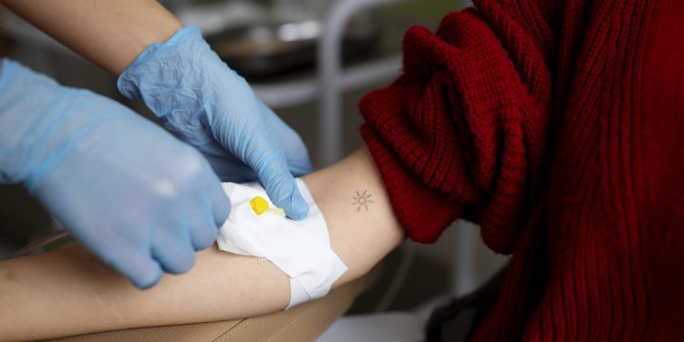 Mes del Donante de Sangre: Región del Maule lidera en donación voluntaria, mientras hospitales requieren cerca de 100 donaciones al día