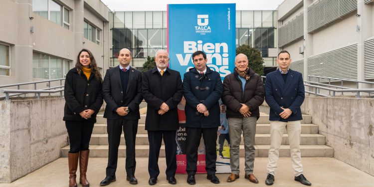 Delegado Prieto y rector Arcadio Cerda proyectan trabajo conjunto para fortalecer el vínculo entre la Universidad de Talca y las comunidades del Maule
