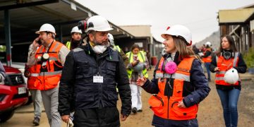 Gobierno y sector minero fortalecen trabajo conjunto para impulsar el desarrollo productivo y el empleo en el Maule