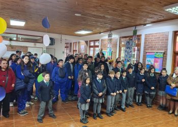 Escuelas rurales de Pelarco estimulan creatividad artística de alumnos con programa internacional
