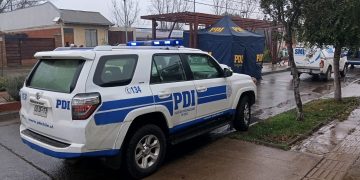  Mujer es asesinada en la vía pública de Cumpeo y detienen a su conviviente por femicidio