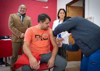 Seremi Salud Maule refuerza llamado a vacunarse contra influenza ante alta circulación de virus respiratorios