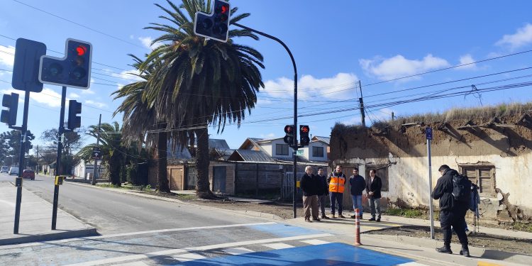 En operaciones nuevo cruce semaforizado en San Javiet