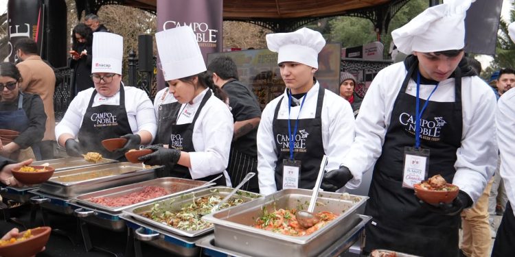 Talca dio el vamos a la XVI Fiesta Costumbrista del Chancho 2026 e invitó a vivir el evento gastronómico de invierno más grande de Chile