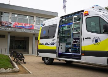 San Javier da un paso histórico en salud: presenta su primera ambulancia para fortalecer la atención primaria y avanzar hacia el funcionamiento del SAPU Corto