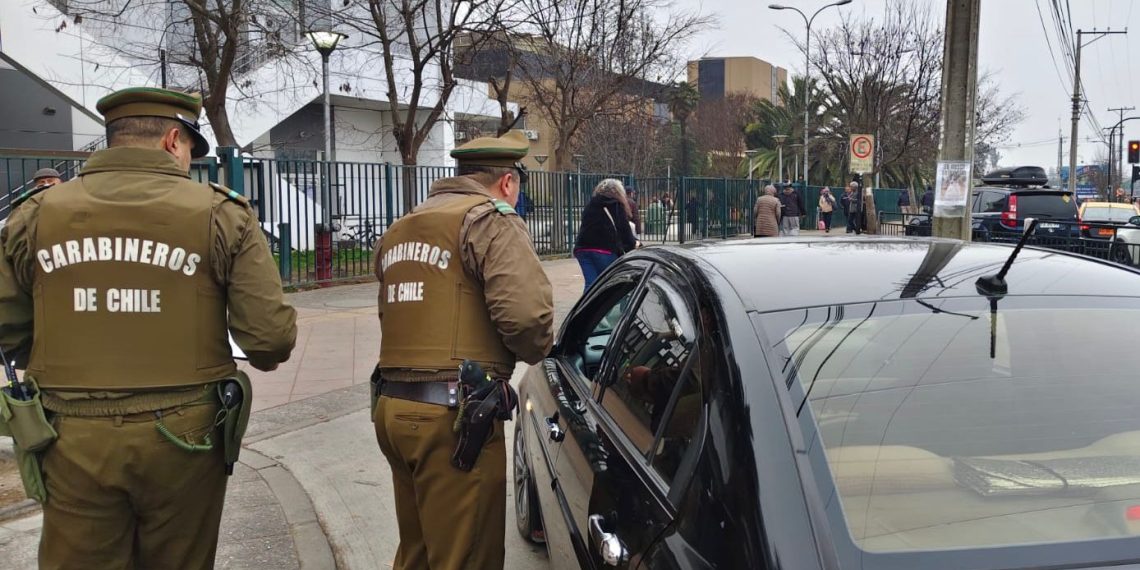 Carabineros refuerza fiscalizaciones en entorno del Hospital Regional de Talca
