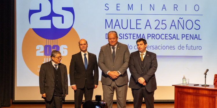 Delegado Prieto participa en seminario por los 25 años de la Reforma Procesal Penal en el Maule