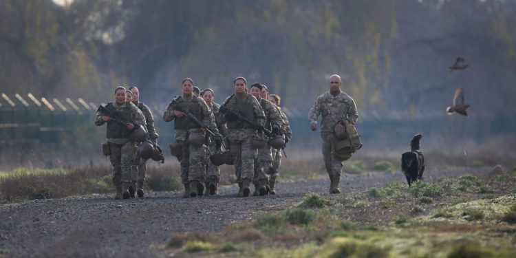 Defensa potenciará formación técnica de conscriptos del Servicio Militar