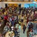 Al mal tiempo, buena cara: El frío no frenó la fiesta de moda circular en Talca