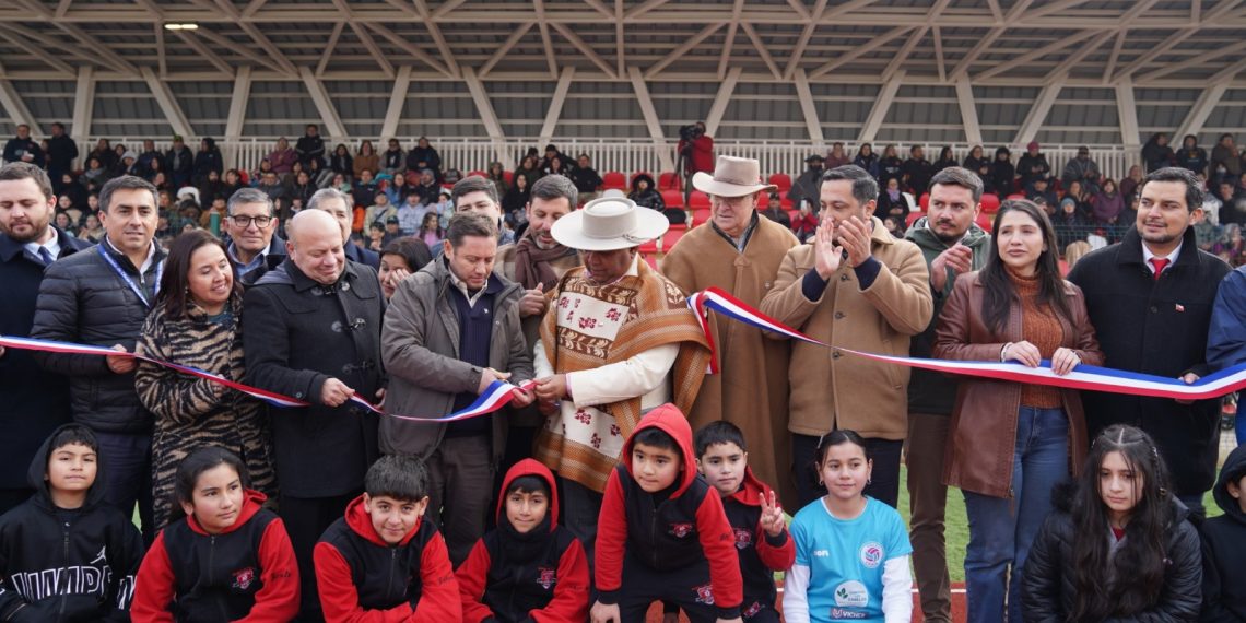 Nuevo Complejo Deportivo de Colbún abre sus puertas con respaldo del Gobierno Regional