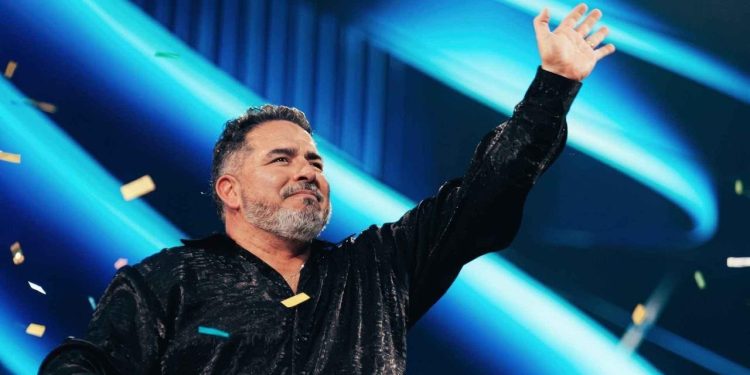 Triunfador de Viña Rodrigo Villegas llega este sábado a Talca con su exitosa gira