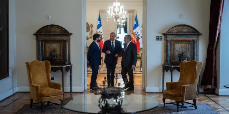 Kast encabeza conmemoración de los 200 años de la Presidencia de la República junto a Frei y Boric