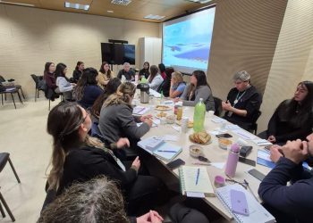 Red Calle Maule Norte se reúnen con dispositivos de salud para ver necesidades de personas en situación de calle en la provincia de Curicó