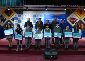 Más de 8 mil estudiantes beneficiados: Junaeb Maule inicia la entrega de la Beca TIC 2026