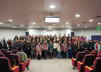 Más de 100 profesionales de la educación fortalecen herramientas para promover la salud mental de niños, niñas y adolescentes en Talca