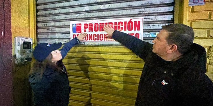 Prohibición de funcionamiento a dos discotecas en Curicó tras operativo liderado por Delegado Presidencial