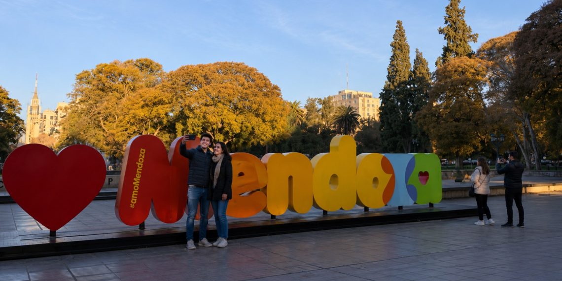 Viajar a Argentina en bus desde Chile cuesta desde $30 mil este invierno