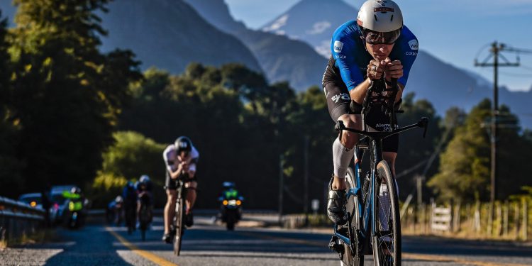 Club Deportivo Universidad Católica abre inscripciones para el Itaú IRONMAN 70.3 Pucón 2027