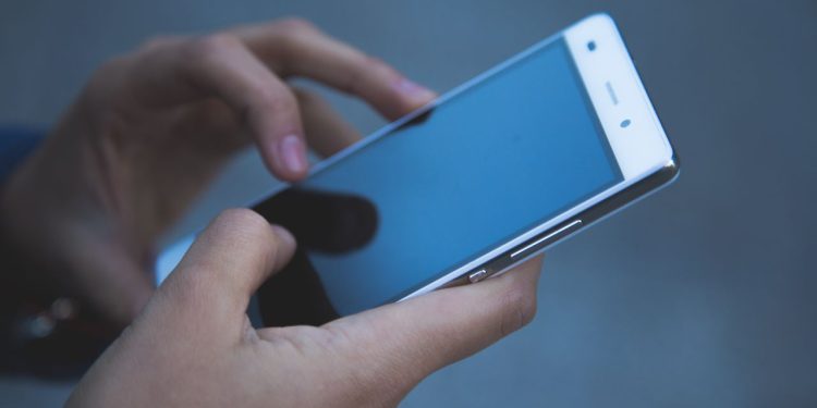 Ocio digital con presupuesto acotado: cuidar el bolsillo en el entretenimiento online