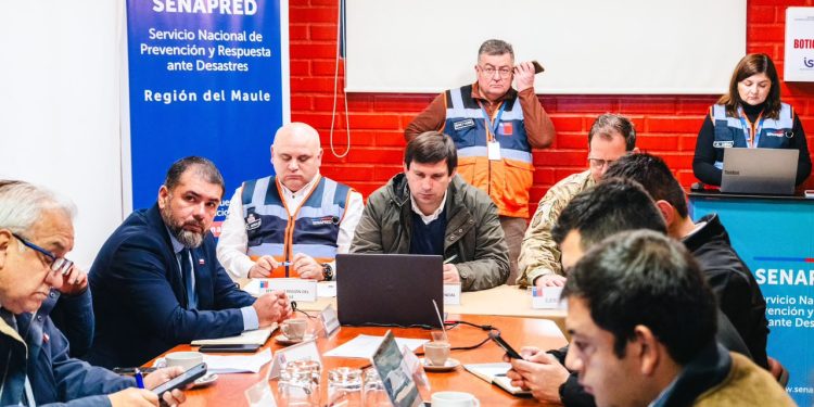 Gobierno mantiene despliegue y monitoreo permanente tras Alerta Roja preventiva en Molina y Curicó
