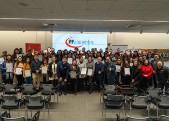 PFalimentos certifica a 200 personas que participaron en programa de capacitación desarrollado junto a SENCE e INACAP