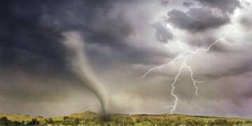 “Los tornados son un fenómeno que no es nuevo en Chile”: experto explica por qué se producen