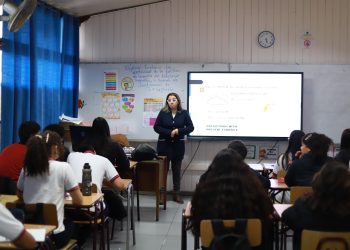 Municipalidad de Talca invita a las familias a postular al SAE 2027 y conocer la amplia oferta de educación pública comunal