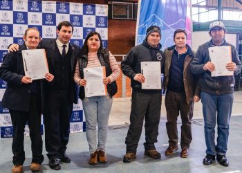 159 familias de Retiro reciben las escrituras de sus viviendas y consolidan el sueño de la casa propia