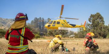 CONAF, CORMA y Bomberos se coordinan para prevenir y responder a incendios forestales